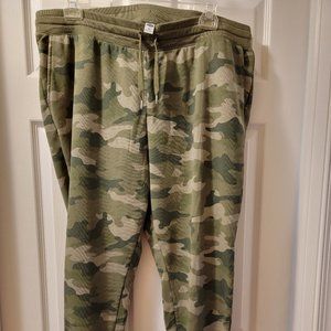 Old Navy Camo Jogger Sweatpants